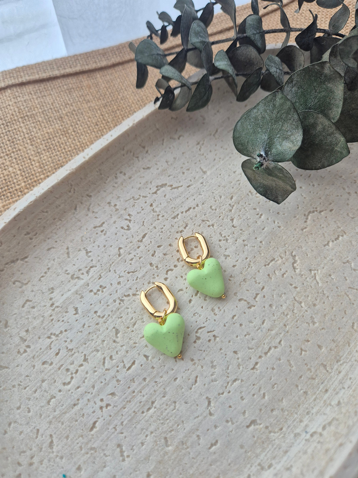 Corazones verde manzana