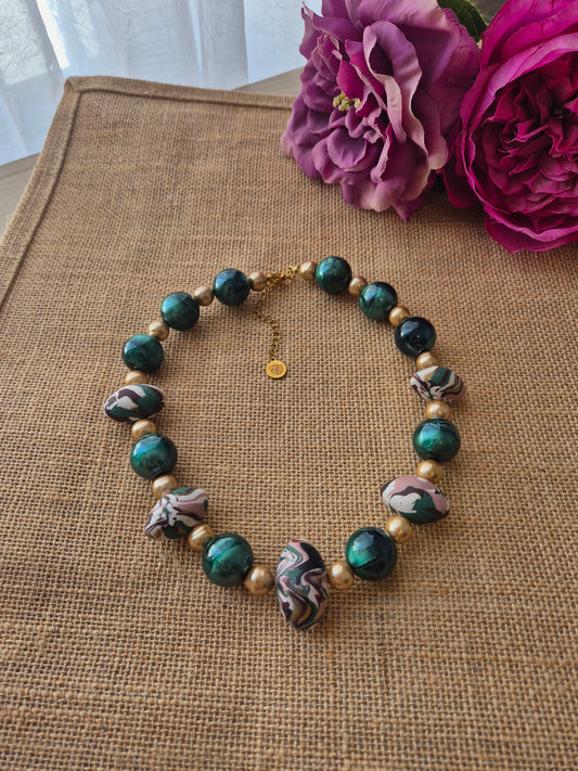 Collar bosque
